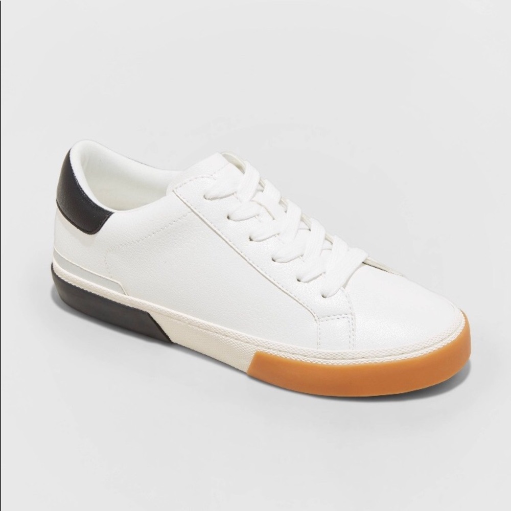 Nwot Sneakers Size 7